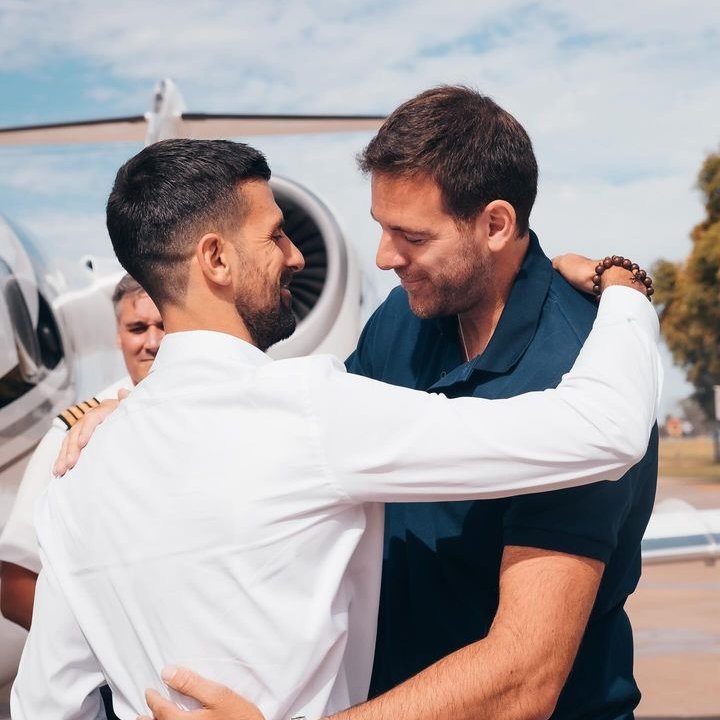 Novak Djokovic Arrives in Argentina for Farewell Match with Juan Martín del Potro